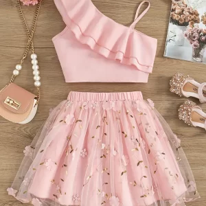 Conjunto de verano para niñas, top corto con hombros descubiertos y falda con detalles de malla. Ideal para fiestas y regalos.